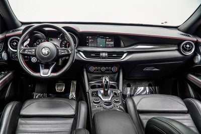 2023 Alfa Romeo Stelvio Veloce