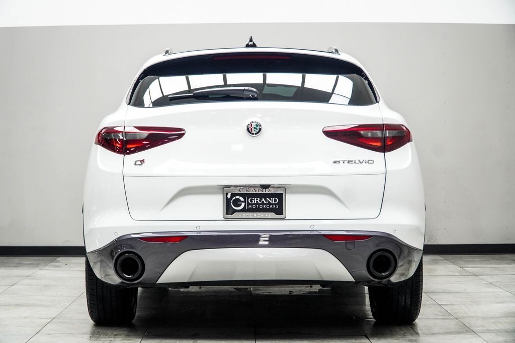 2023 Alfa Romeo Stelvio Ti