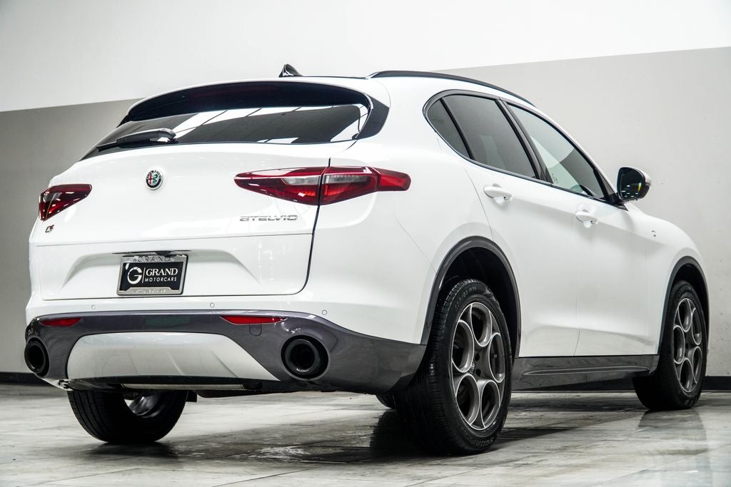 2023 Alfa Romeo Stelvio Ti