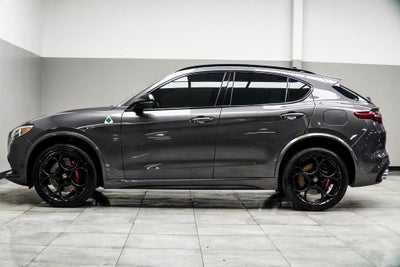 2022 Alfa Romeo Stelvio Quadrifoglio