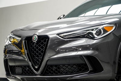 2022 Alfa Romeo Stelvio Quadrifoglio