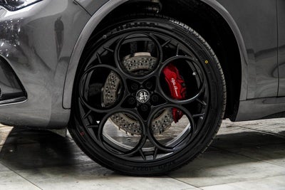 2022 Alfa Romeo Stelvio Quadrifoglio