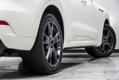 2021 Maserati Levante Base