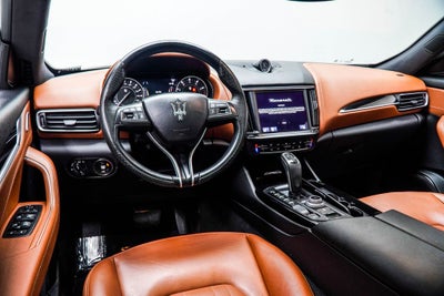 2021 Maserati Levante Base