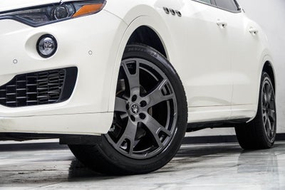 2021 Maserati Levante Base