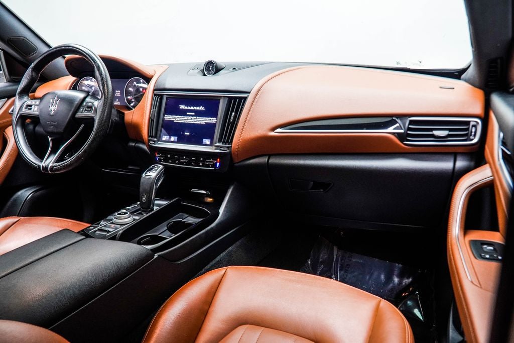 2021 Maserati Levante Base