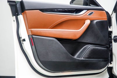 2021 Maserati Levante Base