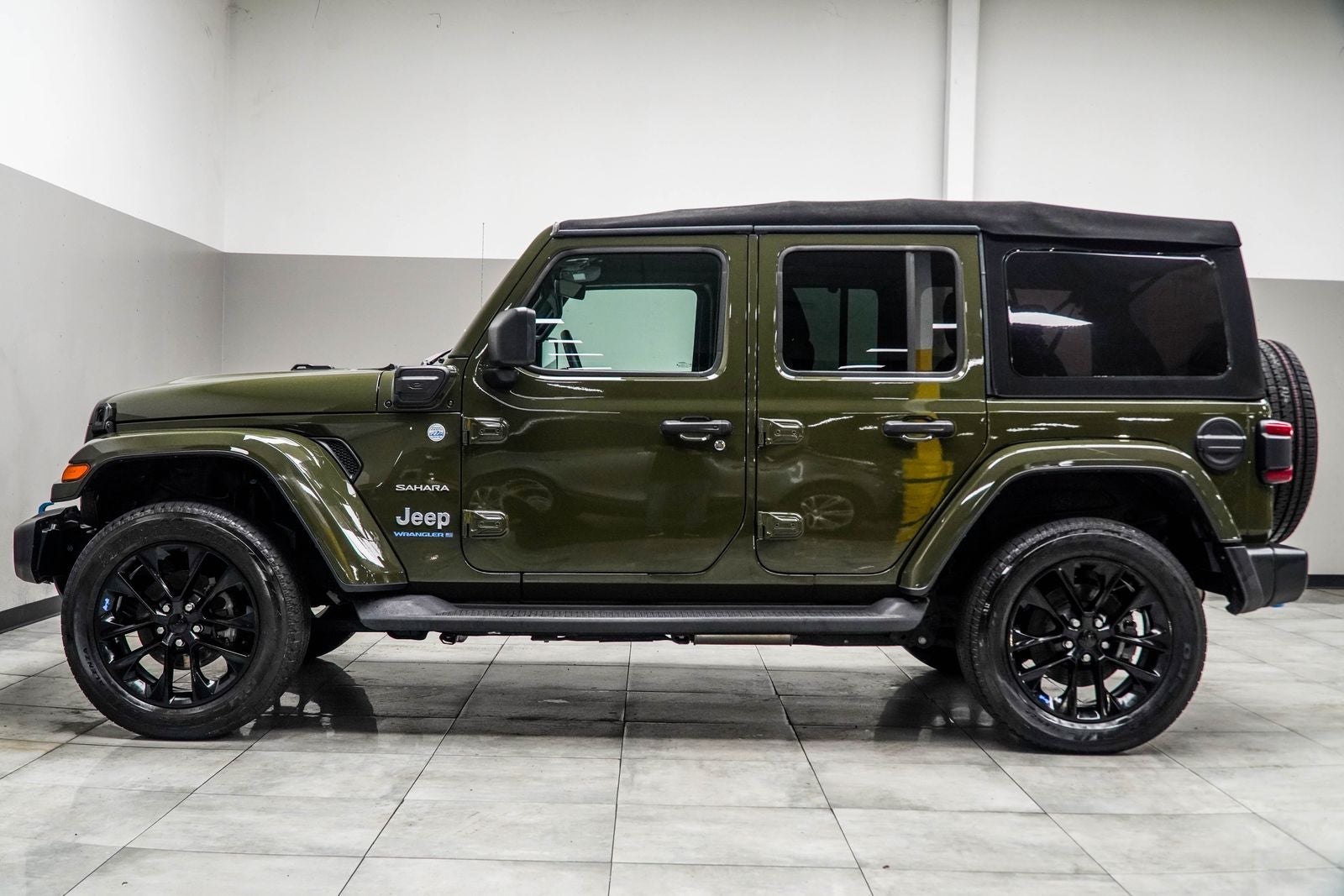 2023 Jeep Wrangler Sahara 4xe