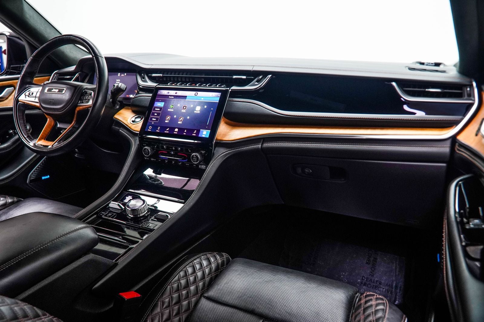 2022 Jeep Grand Cherokee Summit Reserve