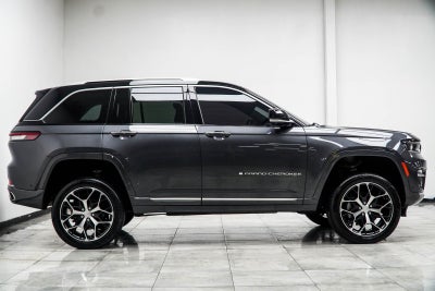 2022 Jeep Grand Cherokee Summit Reserve