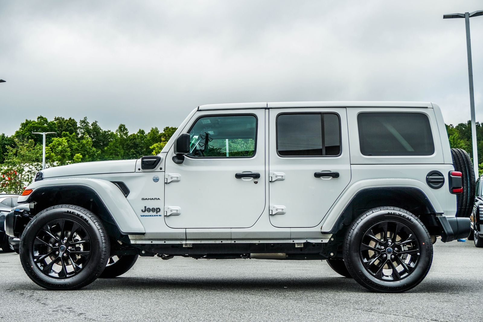 2024 Jeep Wrangler Sahara 4xe
