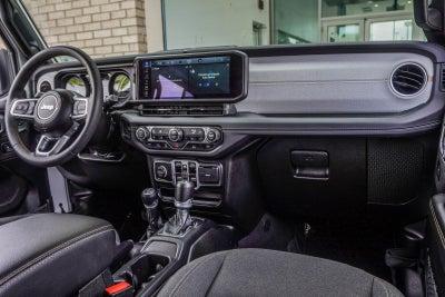 2024 Jeep Wrangler Sahara 4xe