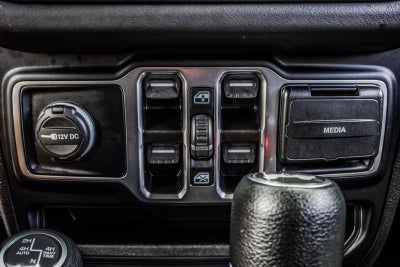 2024 Jeep Wrangler Sahara 4xe