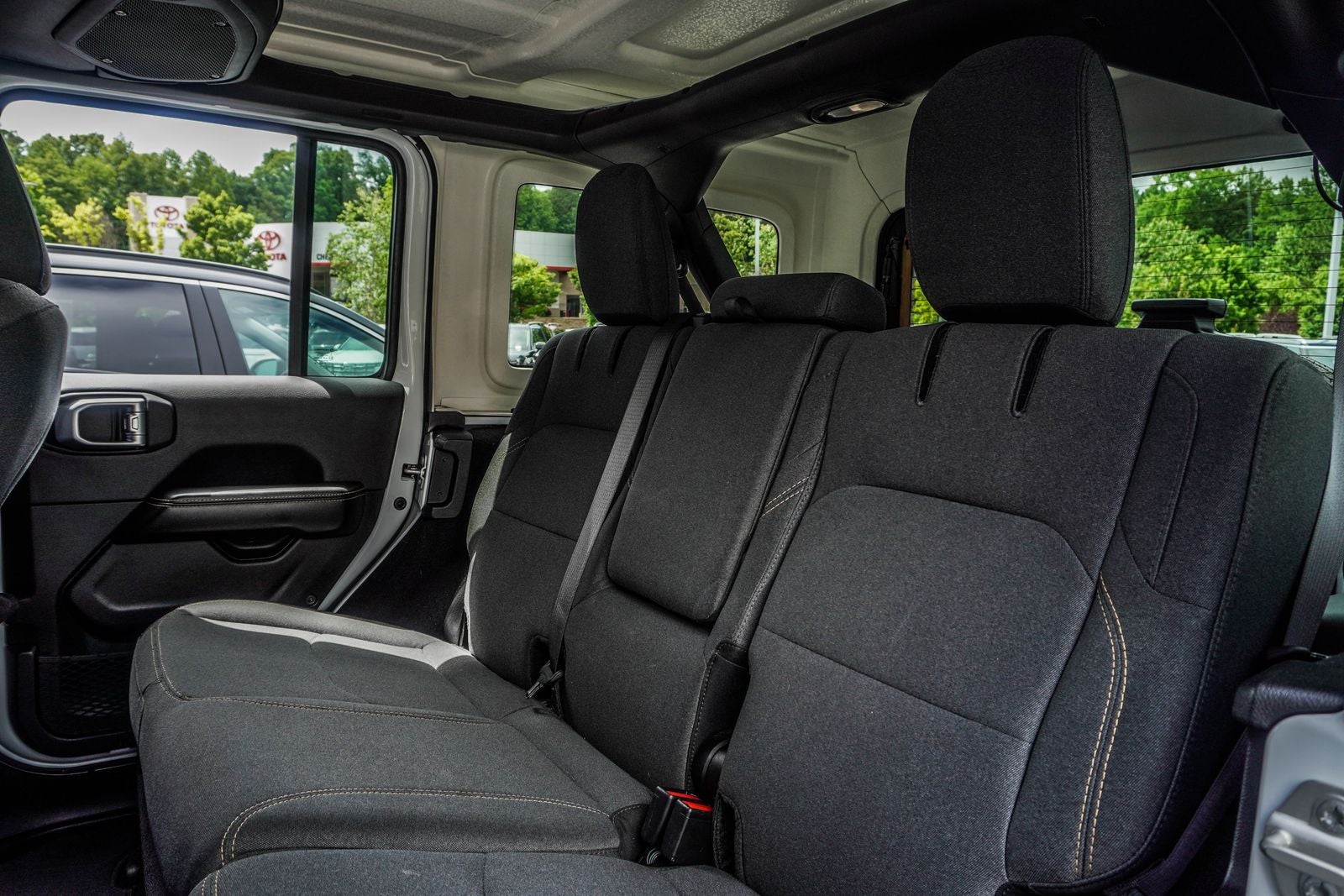 2024 Jeep Wrangler Sahara 4xe