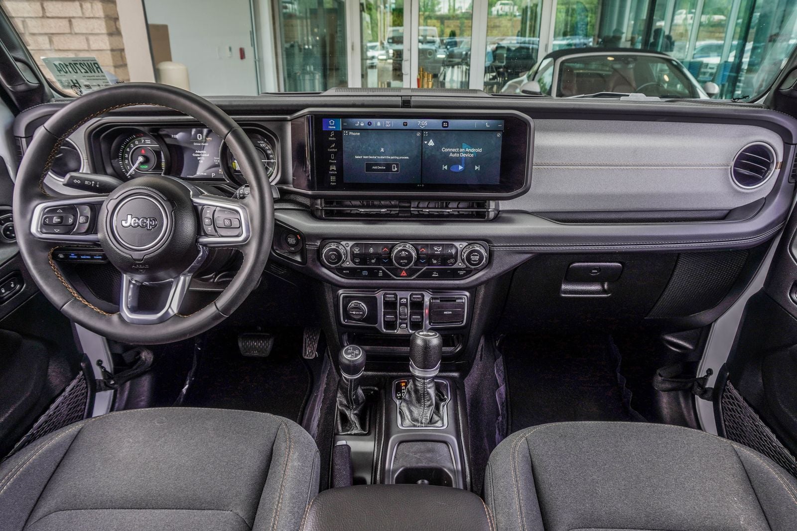 2024 Jeep Wrangler Sahara 4xe