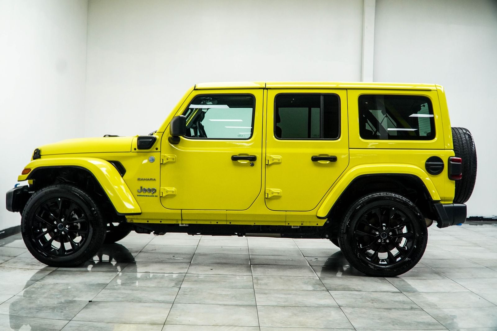 2024 Jeep Wrangler Sahara 4xe