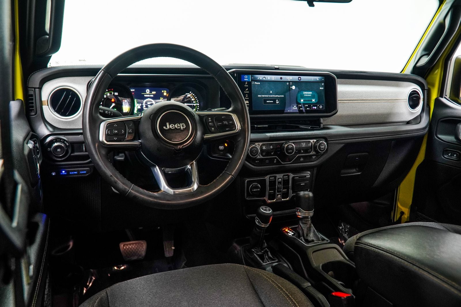 2024 Jeep Wrangler Sahara 4xe