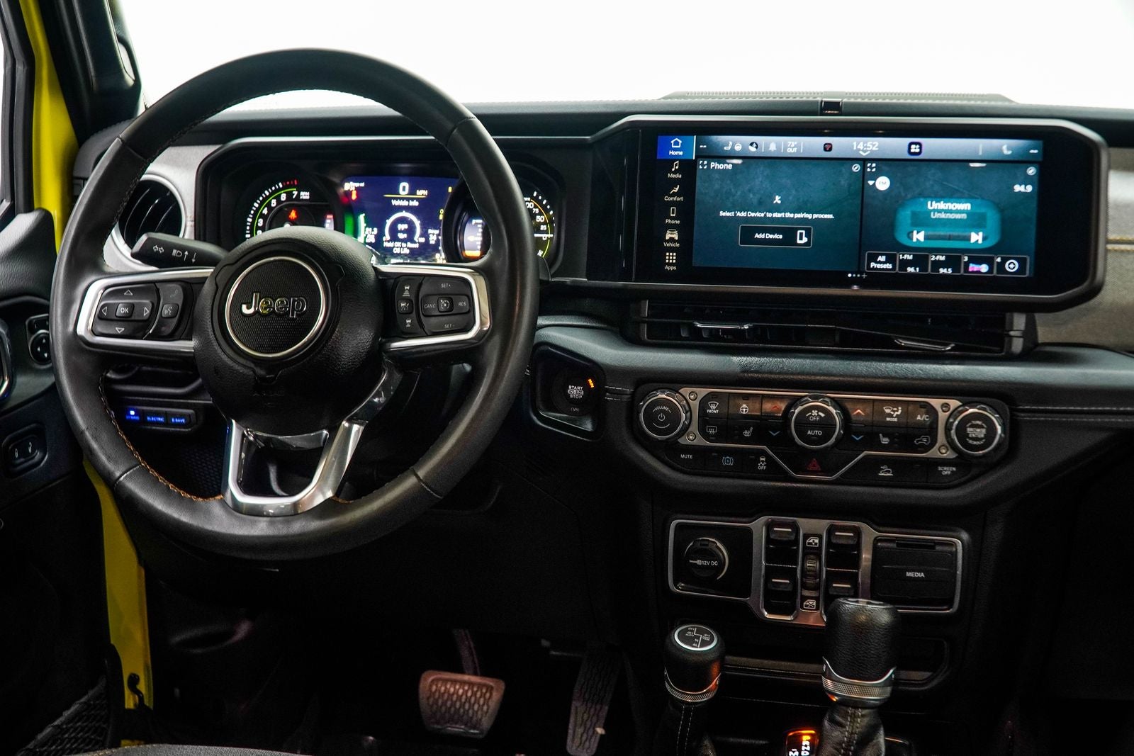 2024 Jeep Wrangler Sahara 4xe