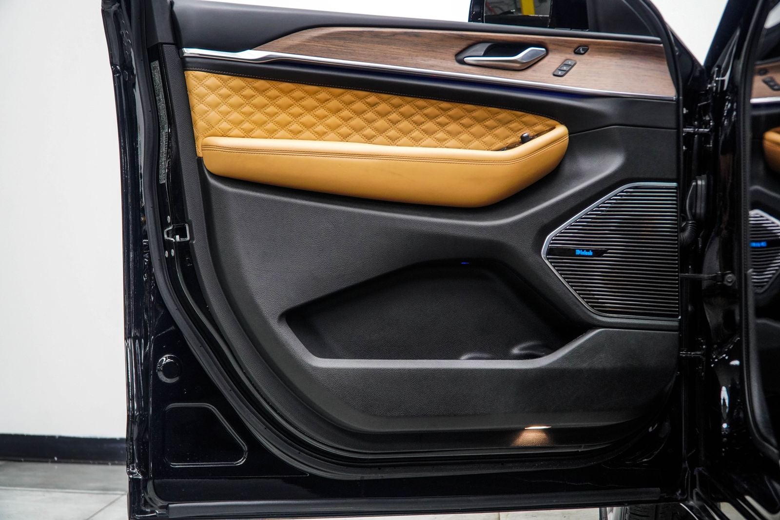 2023 Jeep Grand Cherokee Summit 4xe