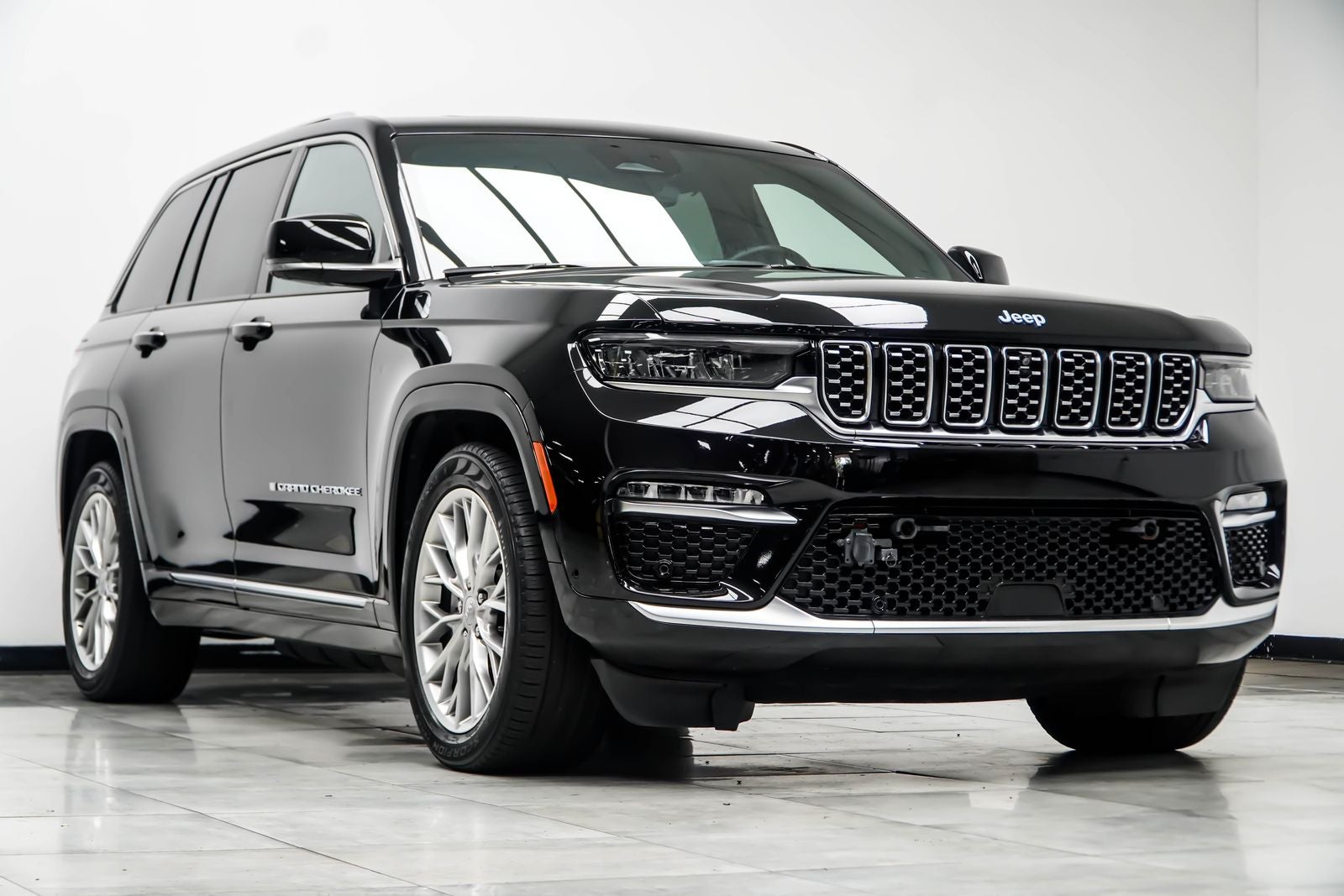 2023 Jeep Grand Cherokee Summit 4xe