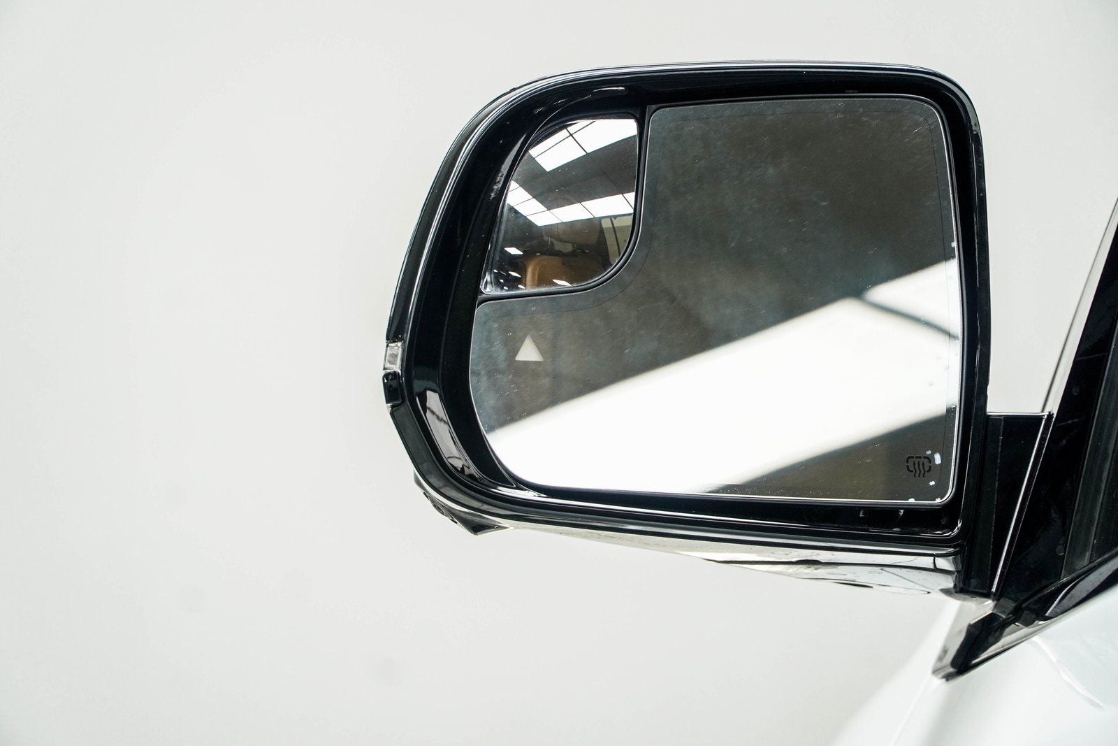 2023 Jeep Grand Wagoneer Series III