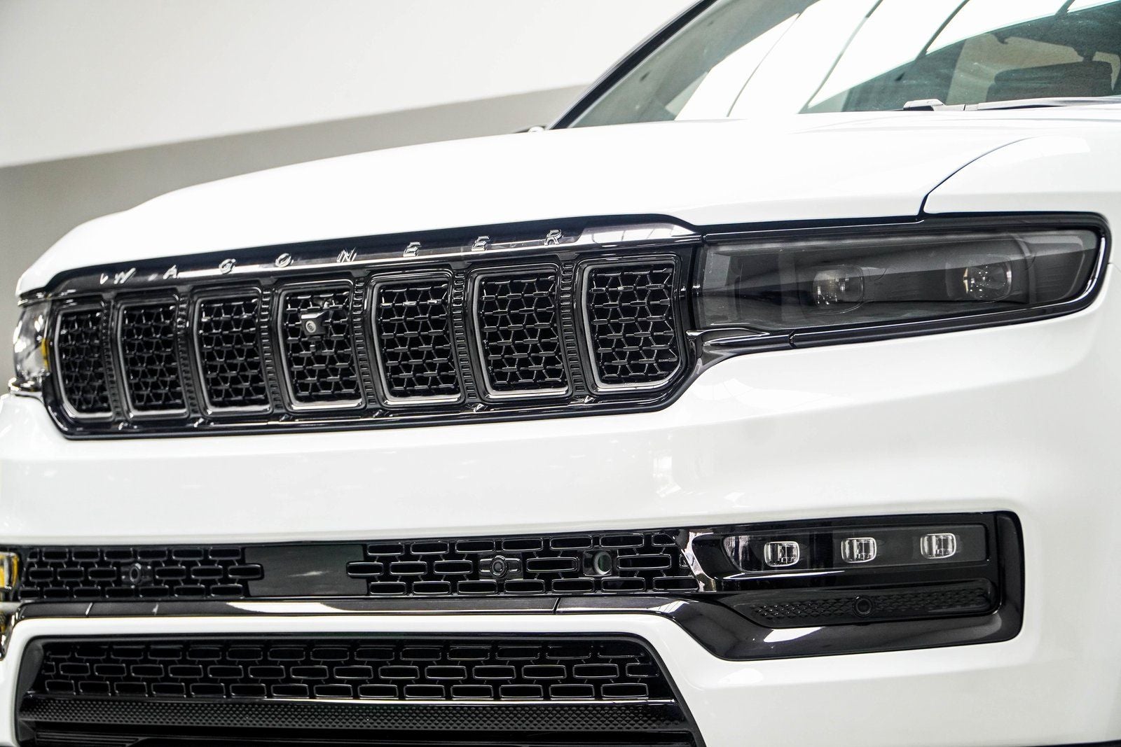 2023 Jeep Grand Wagoneer Series III