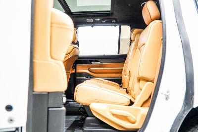 2023 Jeep Grand Wagoneer Series III