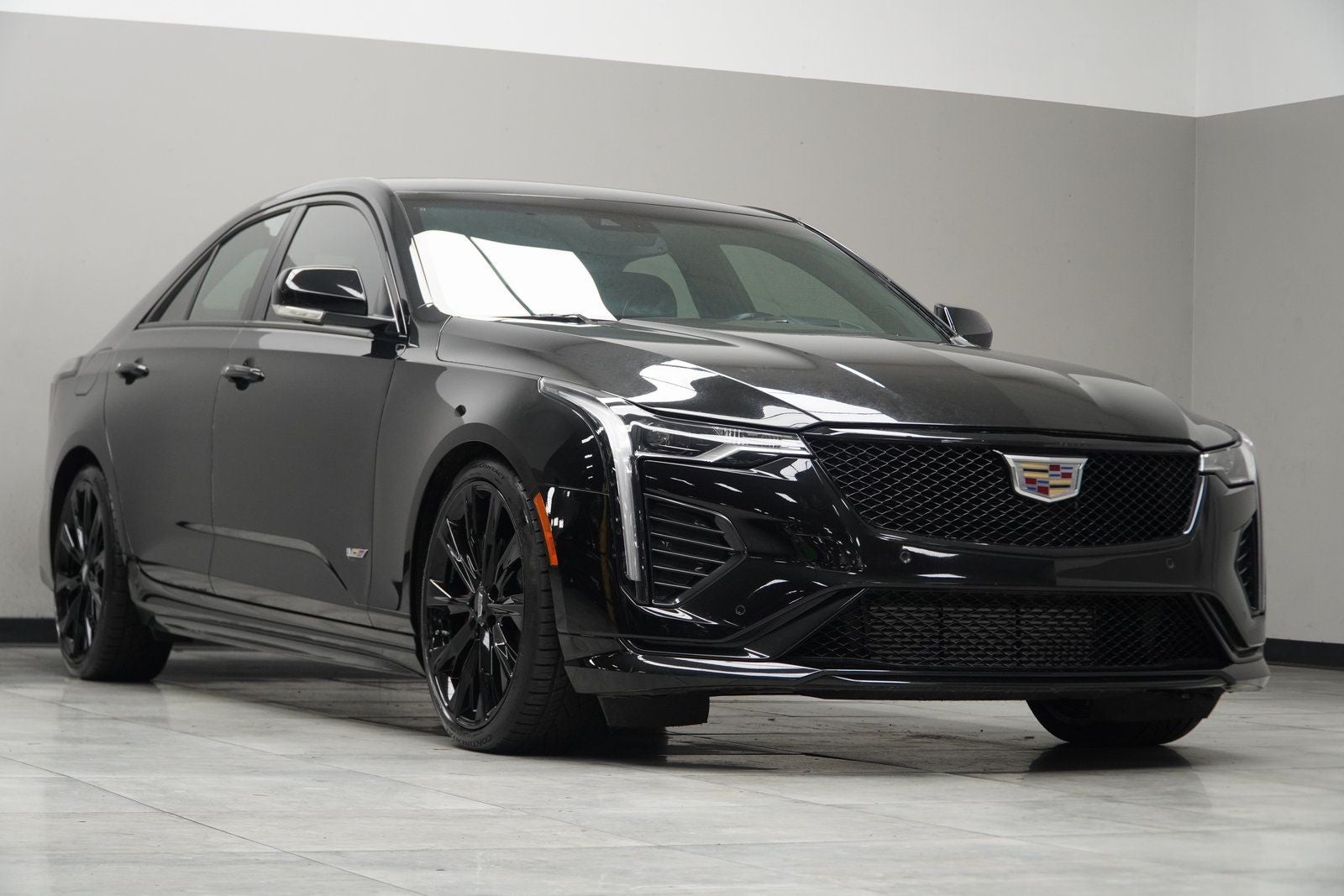 2023 Cadillac CT4 V-Series