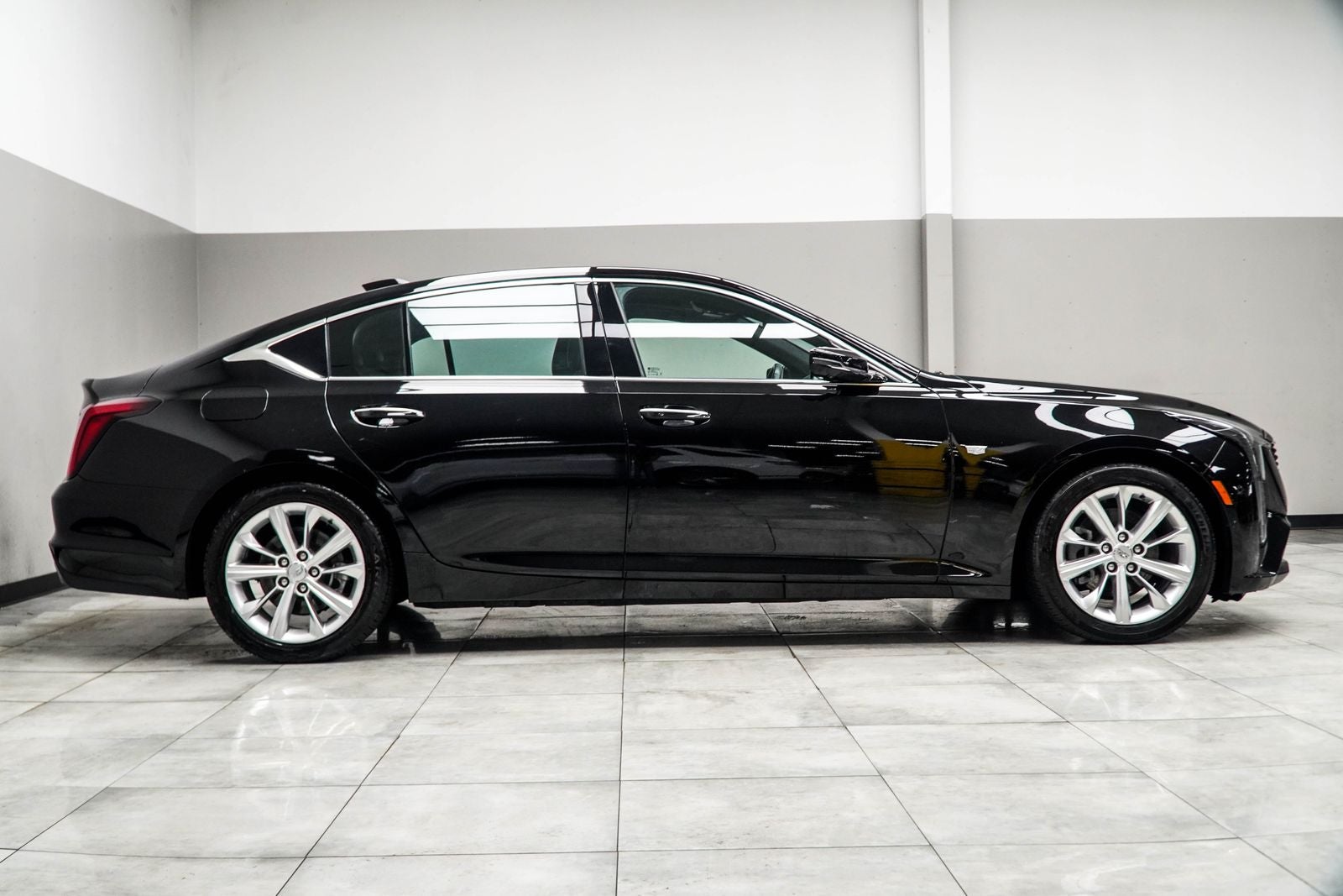 2025 Cadillac CT5 Premium Luxury