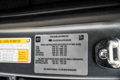 2023 GMC Yukon XL SLT