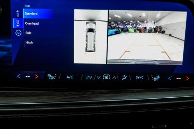 2025 Chevrolet Suburban LT