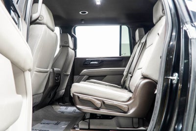 2025 Chevrolet Suburban LT