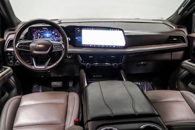 2025 Chevrolet Suburban LT