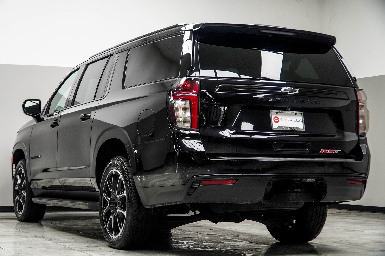 2024 Chevrolet Suburban RST