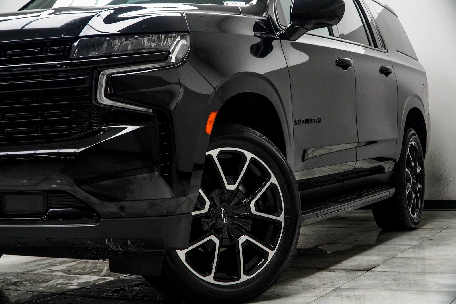 2024 Chevrolet Suburban RST