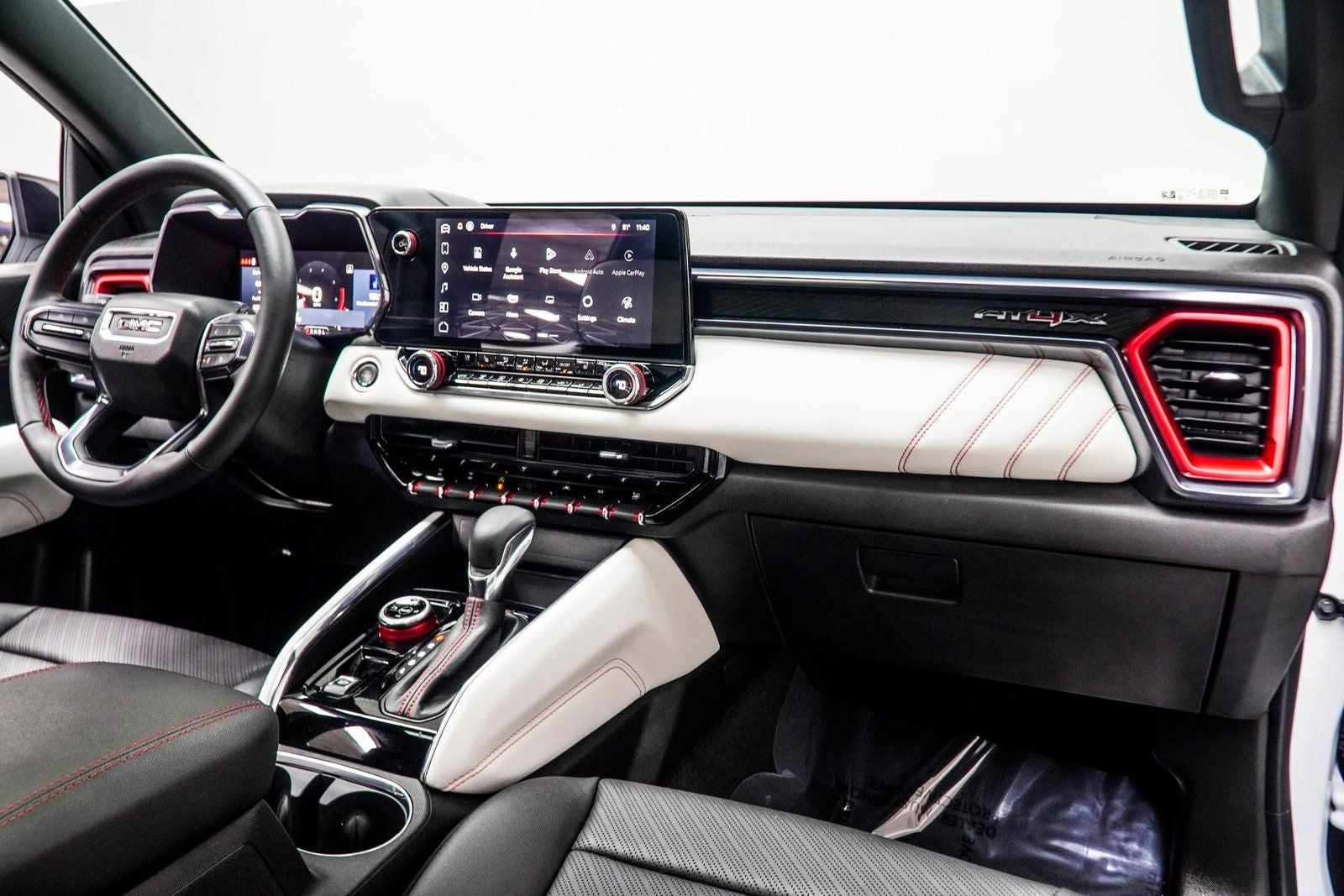 2024 GMC Canyon AT4X