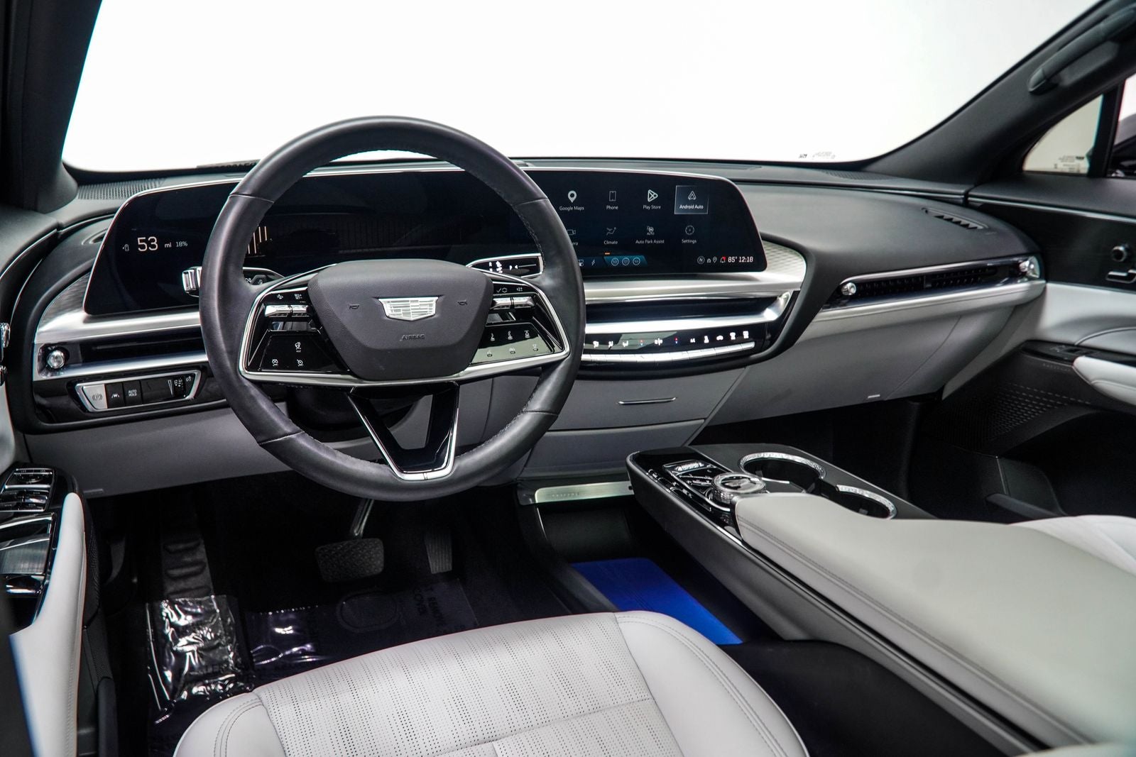 2024 Cadillac LYRIQ Sport