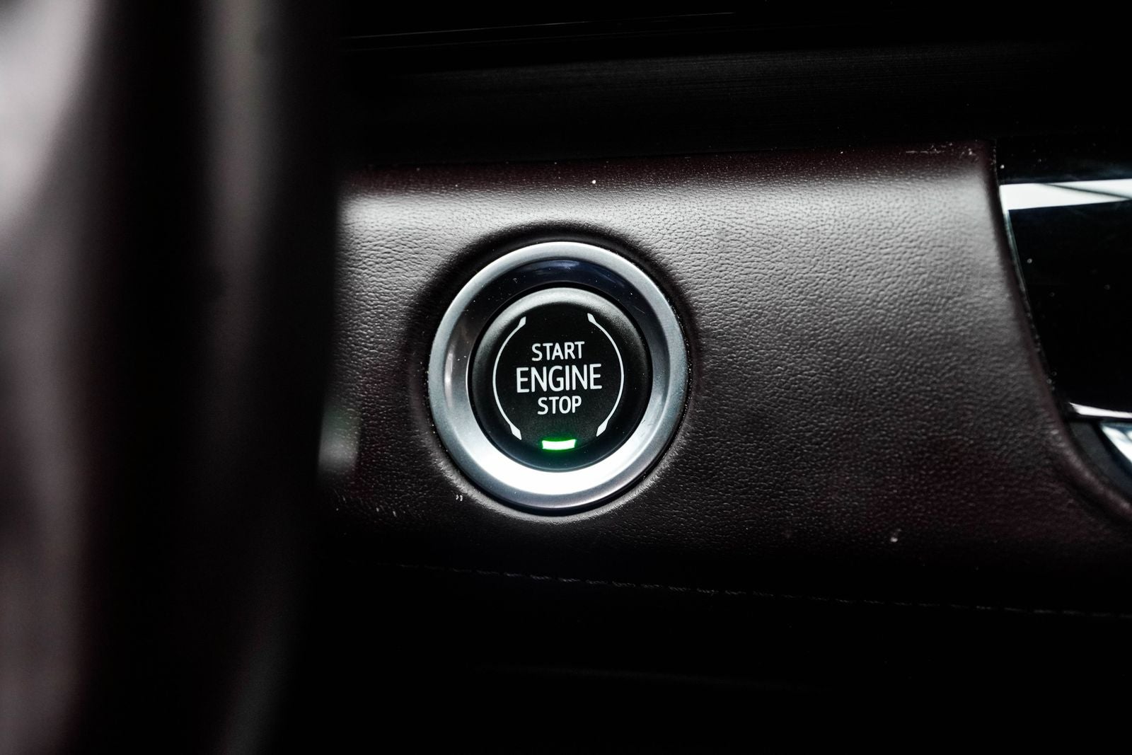 2023 Cadillac Escalade ESV Sport Platinum