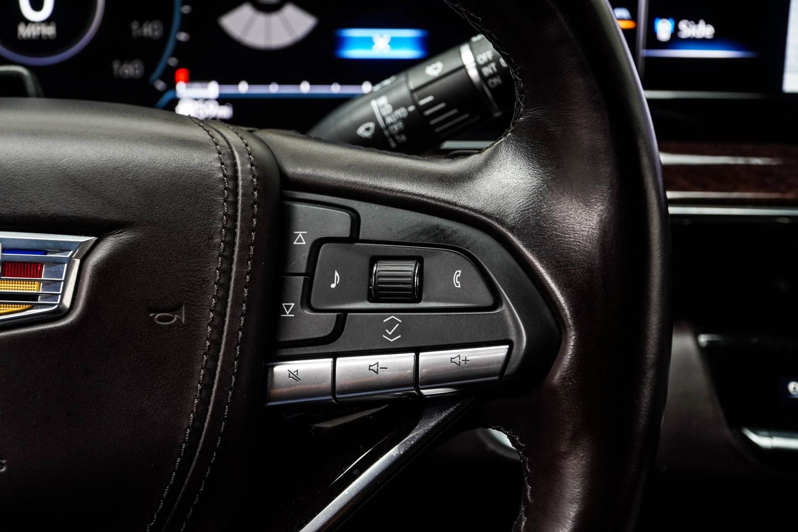 2023 Cadillac Escalade ESV Sport Platinum