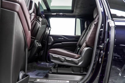 2023 Cadillac Escalade ESV Sport Platinum