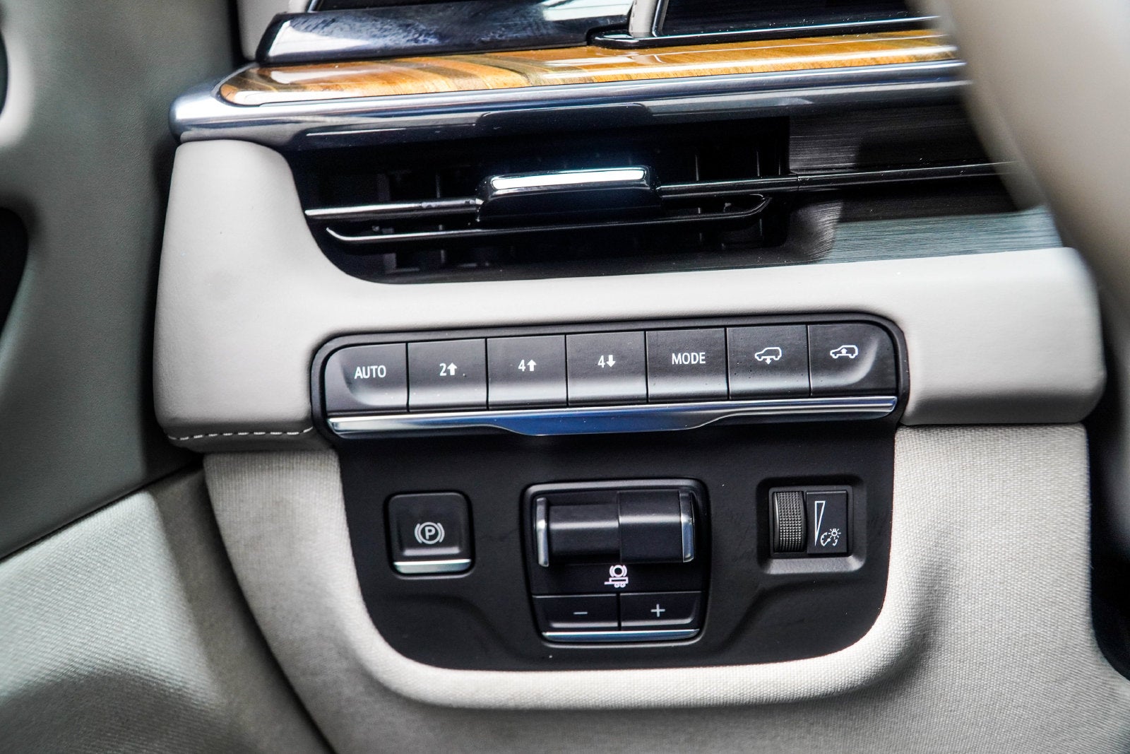 2022 Cadillac Escalade Premium Luxury Platinum