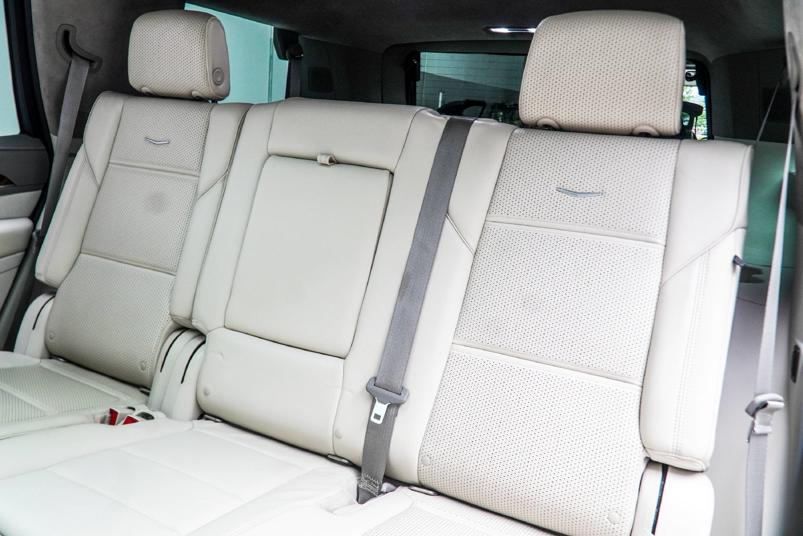 2022 Cadillac Escalade Premium Luxury Platinum