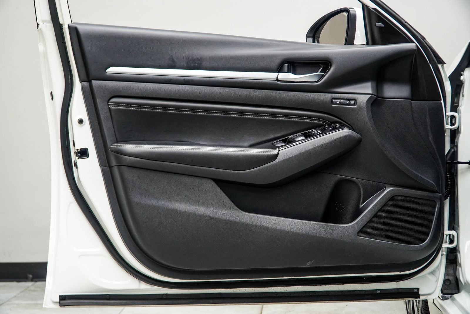 2022 Nissan Altima 2.5 Platinum