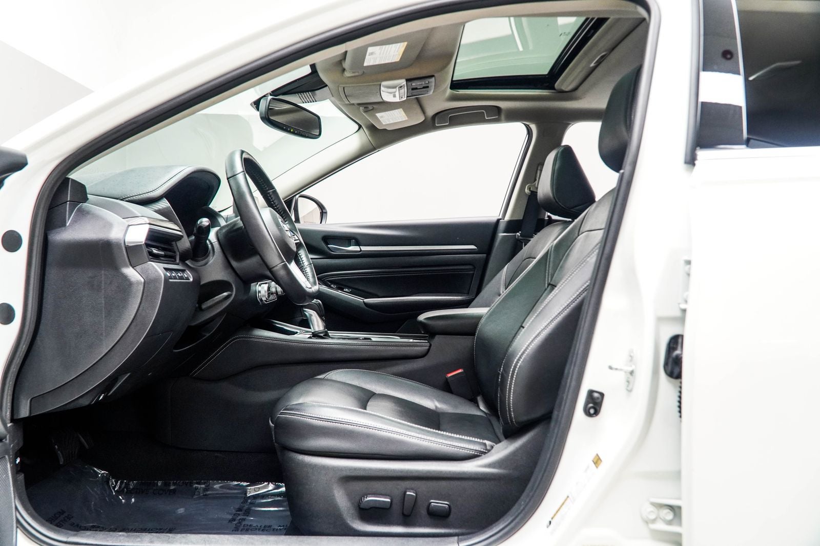 2022 Nissan Altima 2.5 Platinum