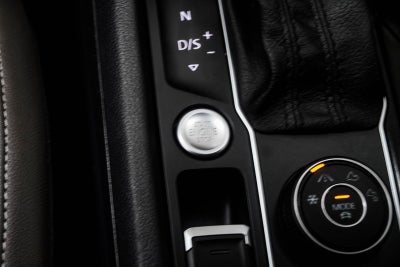2020 Volkswagen Atlas Cross Sport 3.6L V6 SEL Premium R-Line 4Motion