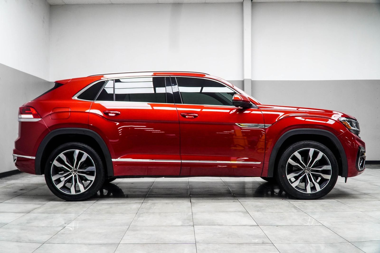 2020 Volkswagen Atlas Cross Sport 3.6L V6 SEL Premium R-Line 4Motion