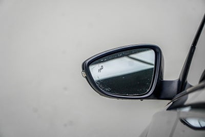 2020 Volkswagen Passat 2.0T R-Line