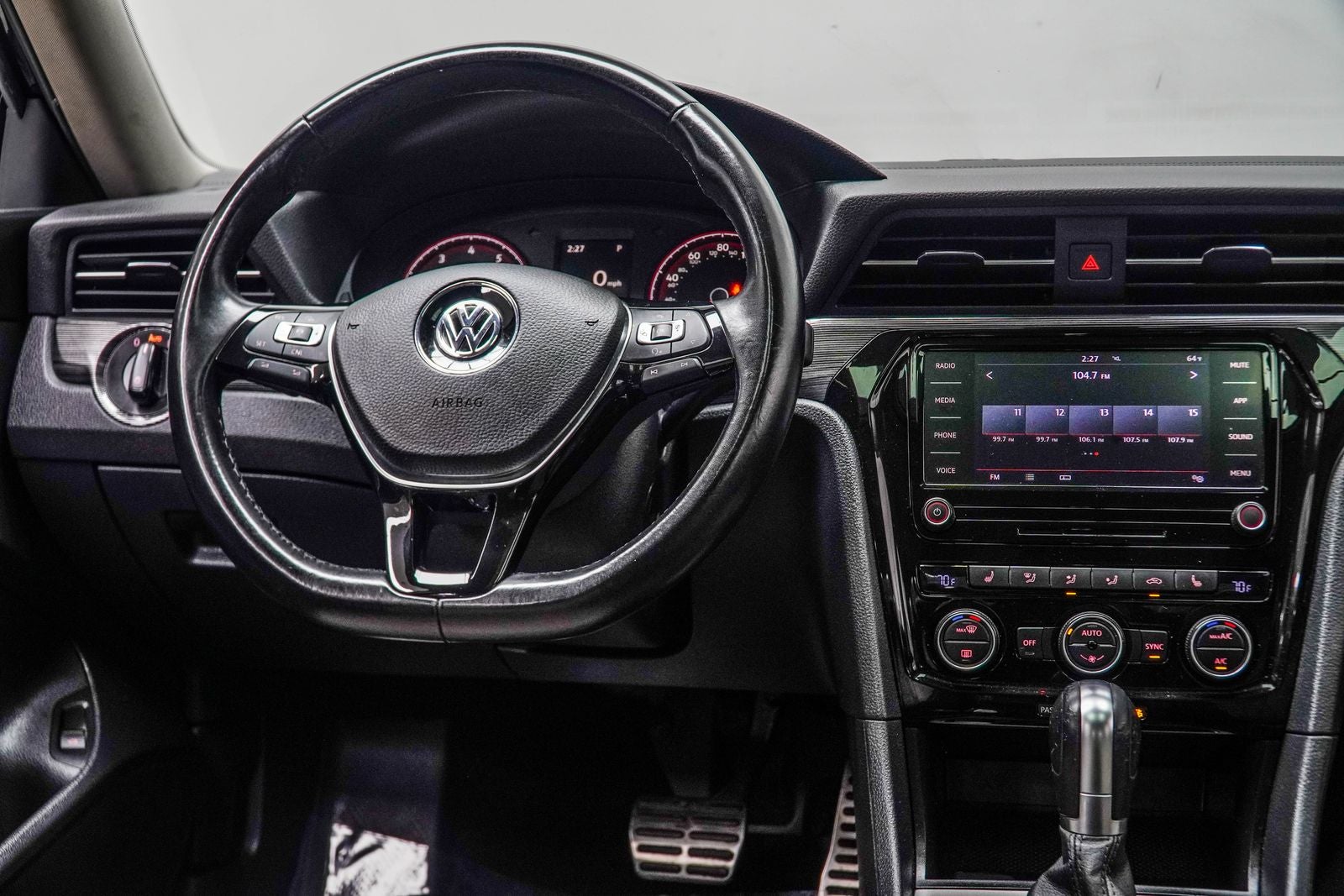 2020 Volkswagen Passat 2.0T R-Line