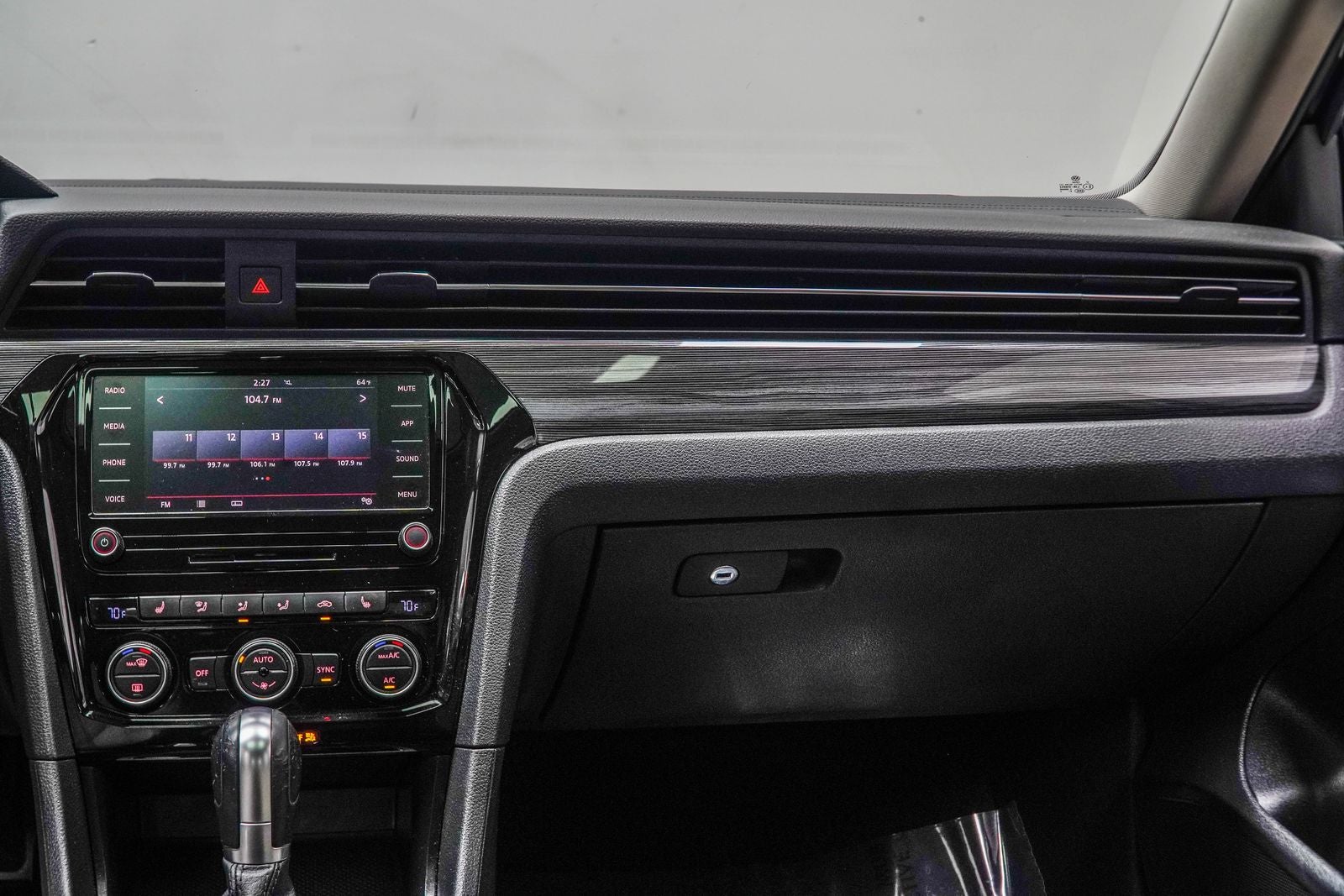 2020 Volkswagen Passat 2.0T R-Line