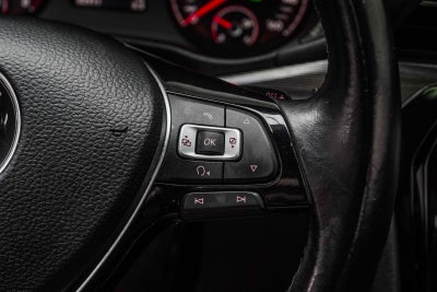 2020 Volkswagen Passat 2.0T R-Line